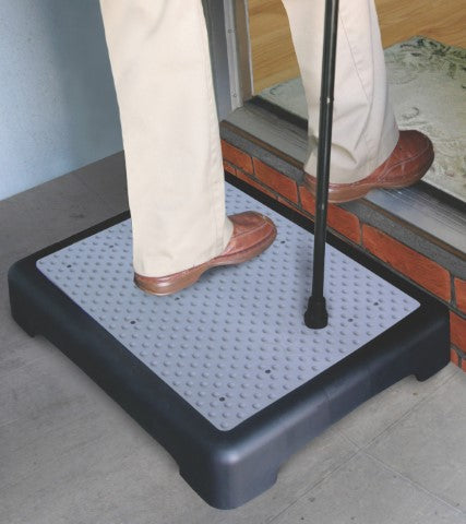 Non-Slip Indoor/Outdoor 4 Inch Height Mobility Platform Step